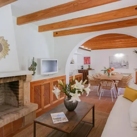 Traumfinca, Strandnah, Xxl Pool, Klima, Schnelles Wifi, Gym,tischtennis, Volleyball Pollença