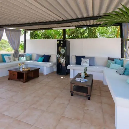 Traumfinca, Strandnah, Xxl Pool, Klima, Schnelles Wifi, Gym,tischtennis, Volleyball *